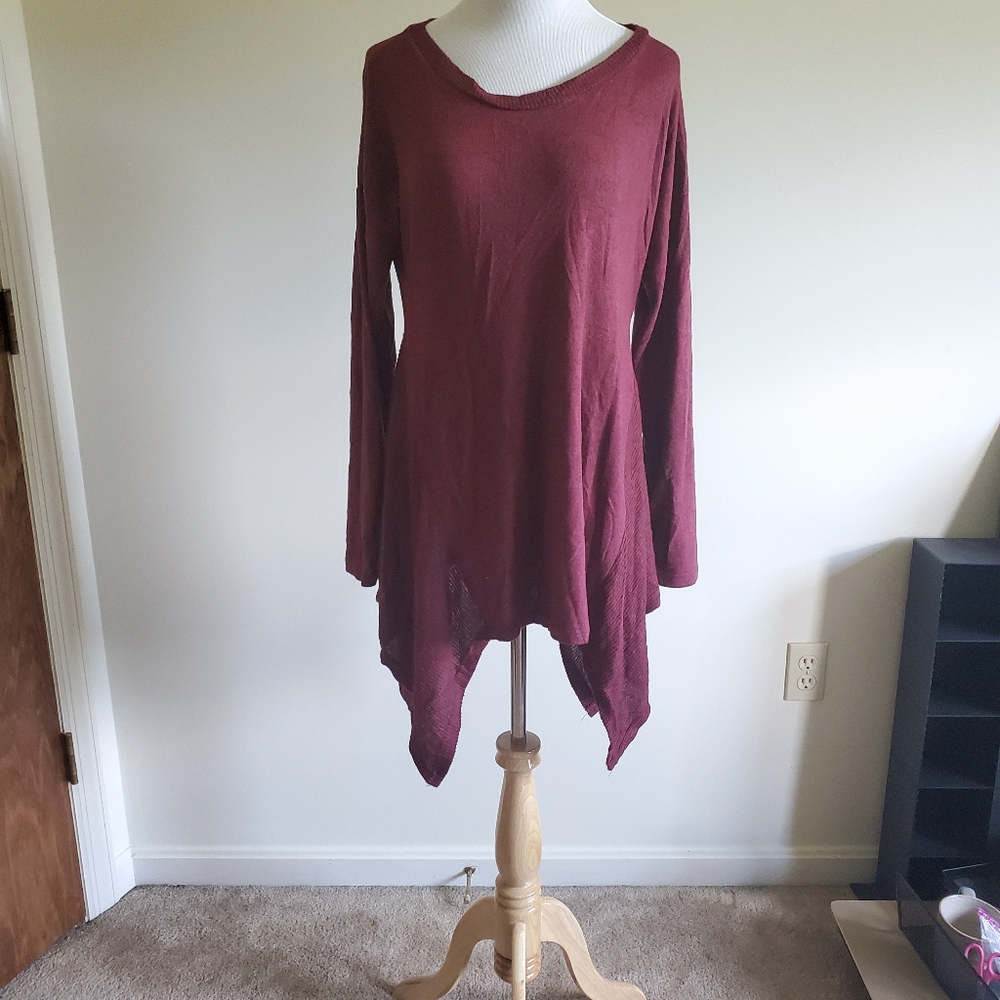 Maroon tunic top